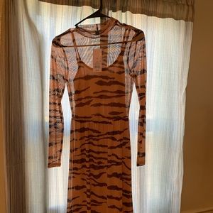 Long sleeved dress. Size XS